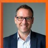 Headshot photo of Thomas Vos